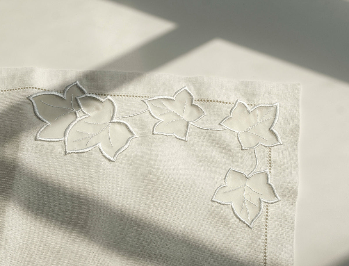 100% Turkish Handmade Embroidery Leaf Embroidered Linen Placemats - Organza Leaf 15&quot;x20&quot;
