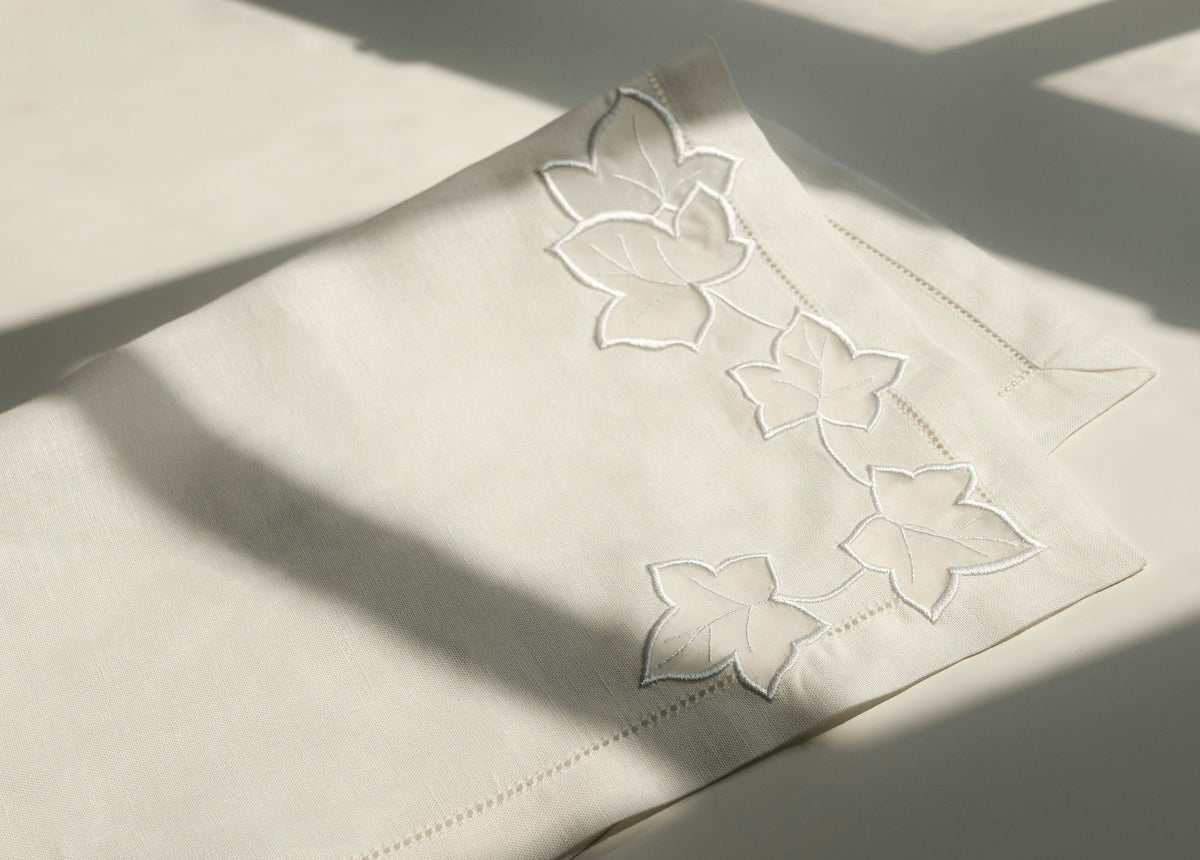 100% Turkish Handmade Embroidery Leaf Embroidered Linen Placemats - Organza Leaf 15&quot;x20&quot;